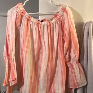 Stylish flowy shirt.